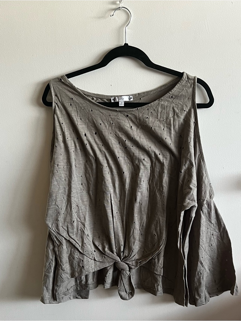 iris Taupe Tie-Front Long Sleeve Tee